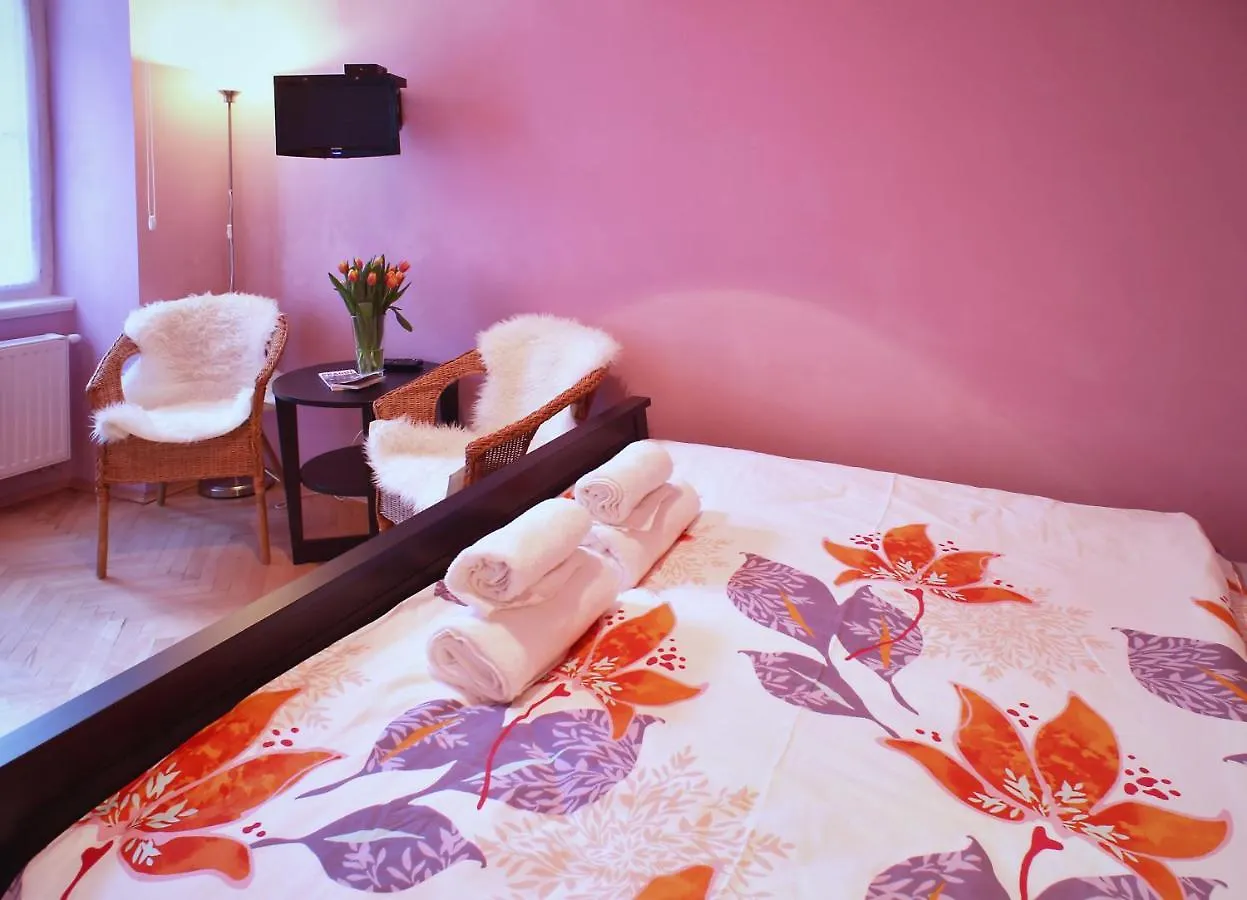 Lovely Lila Apartment Prague